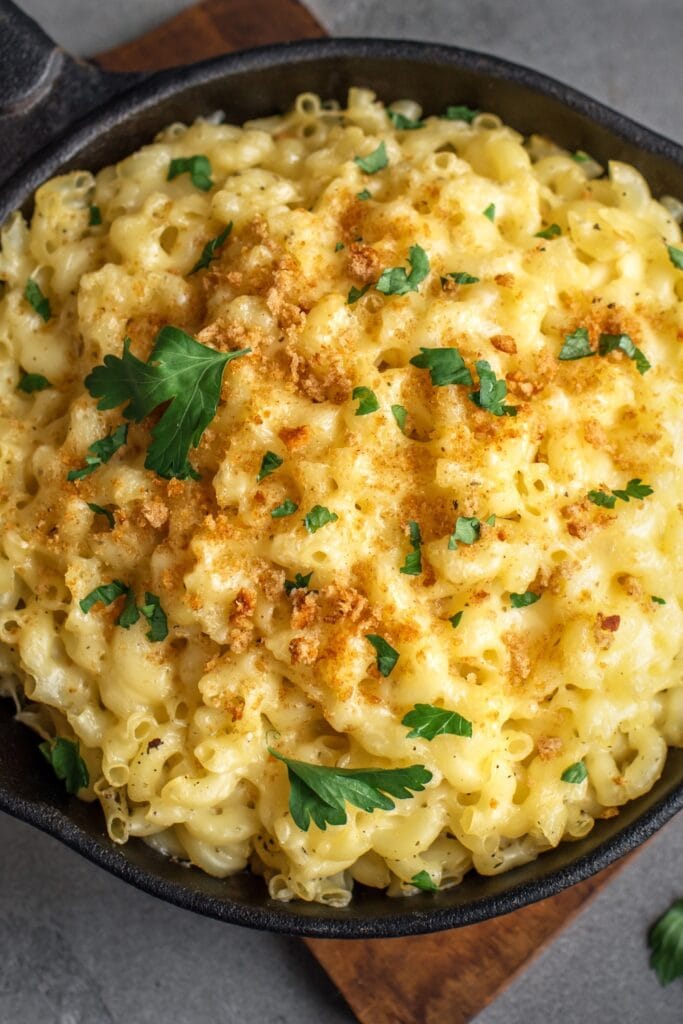 Creamy Cracker Barrel Mac and Cheese