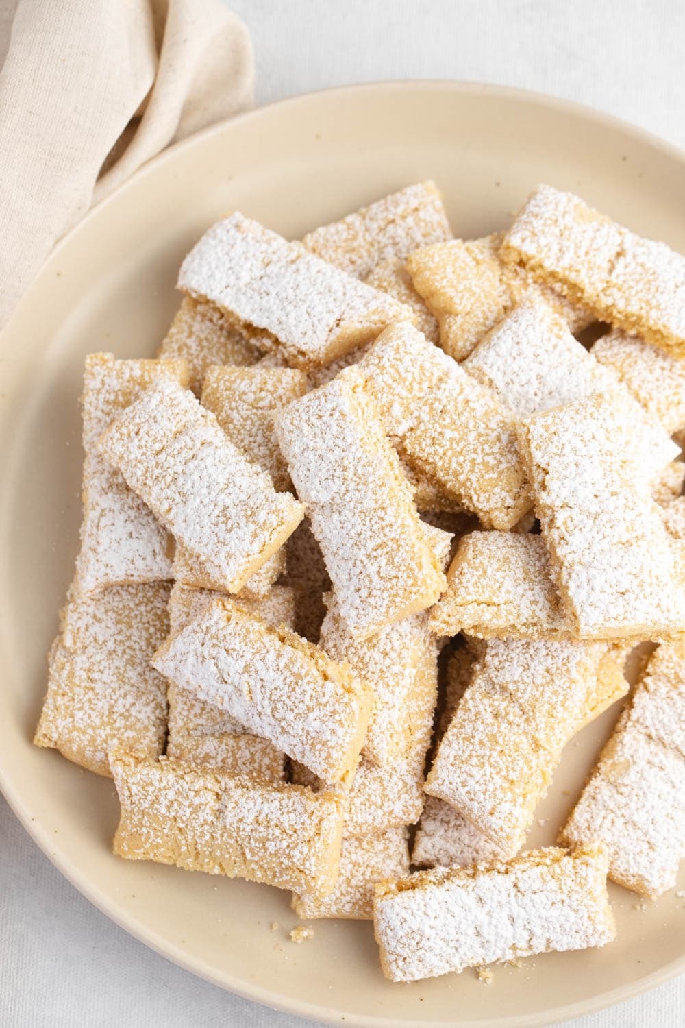 Homemade Swedish butter cookies sprinkled with confectionary sugar.