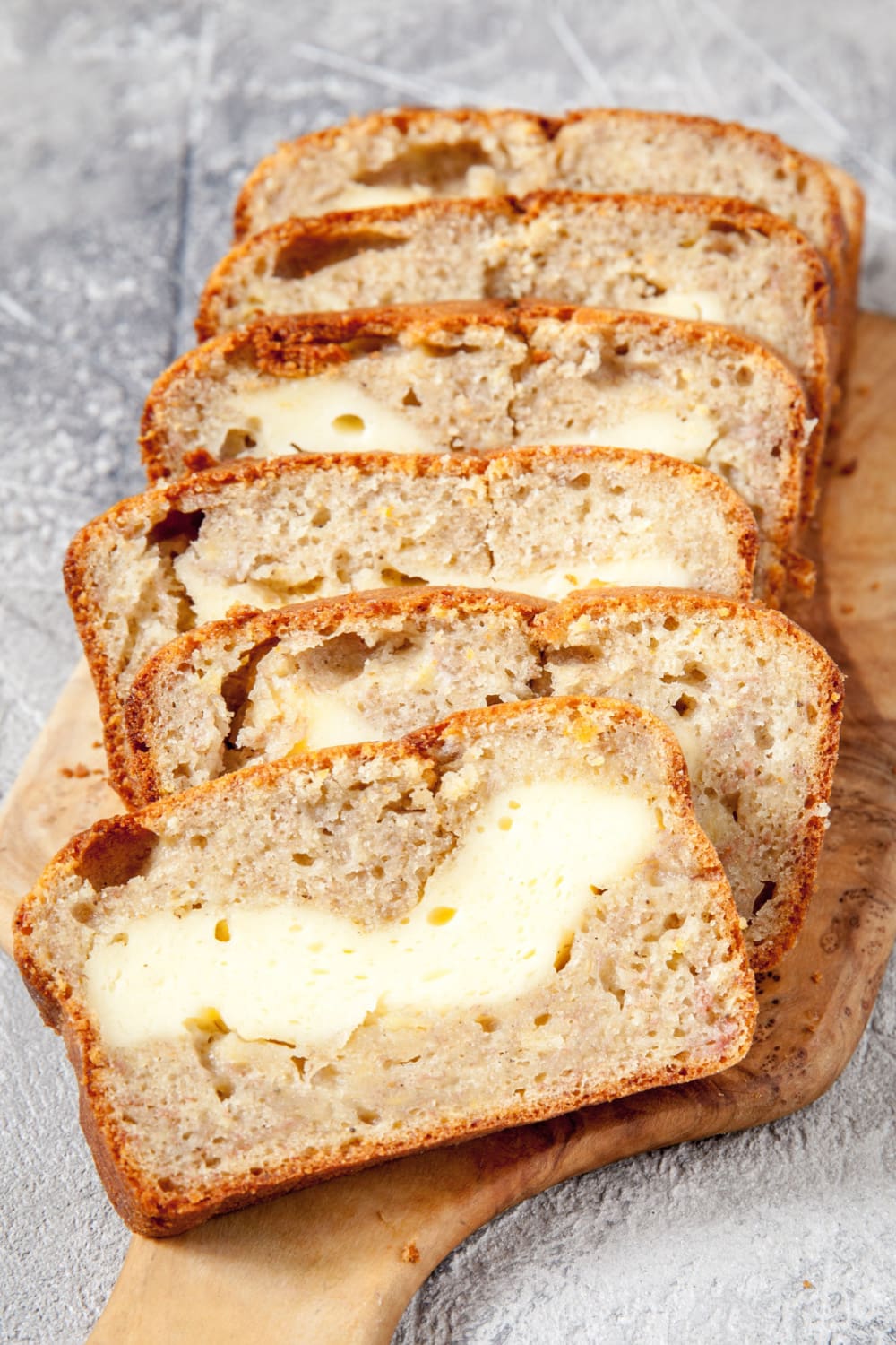 Cream Cheese Banana Bread 
