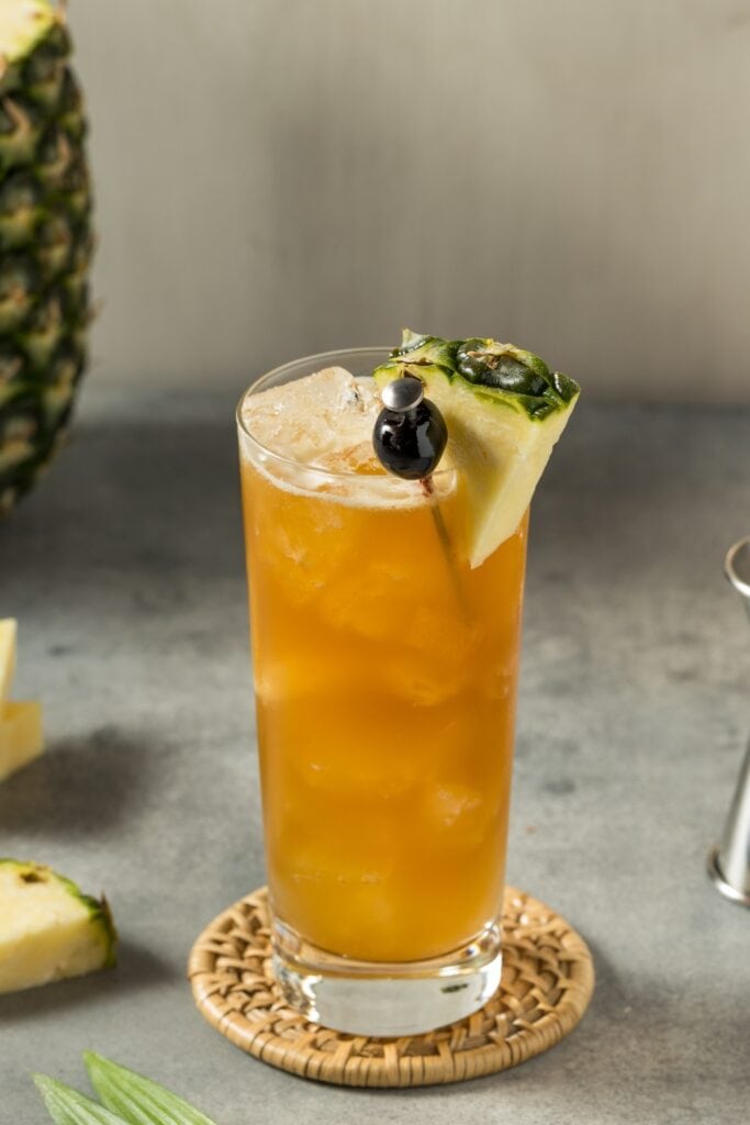 Loaded Tea Bahama Mama with Pineapple