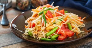 Homemade Papaya Salad with Tomatoes, Peanuts and Green Beans