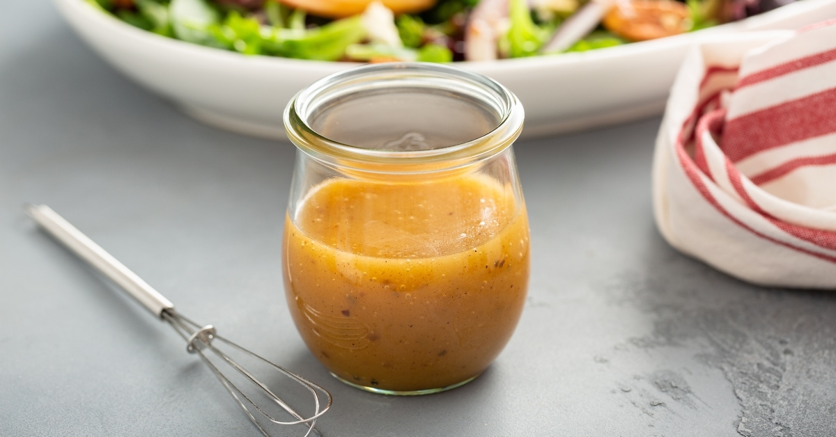 Sweet and sour dressing with apple cider vinegar