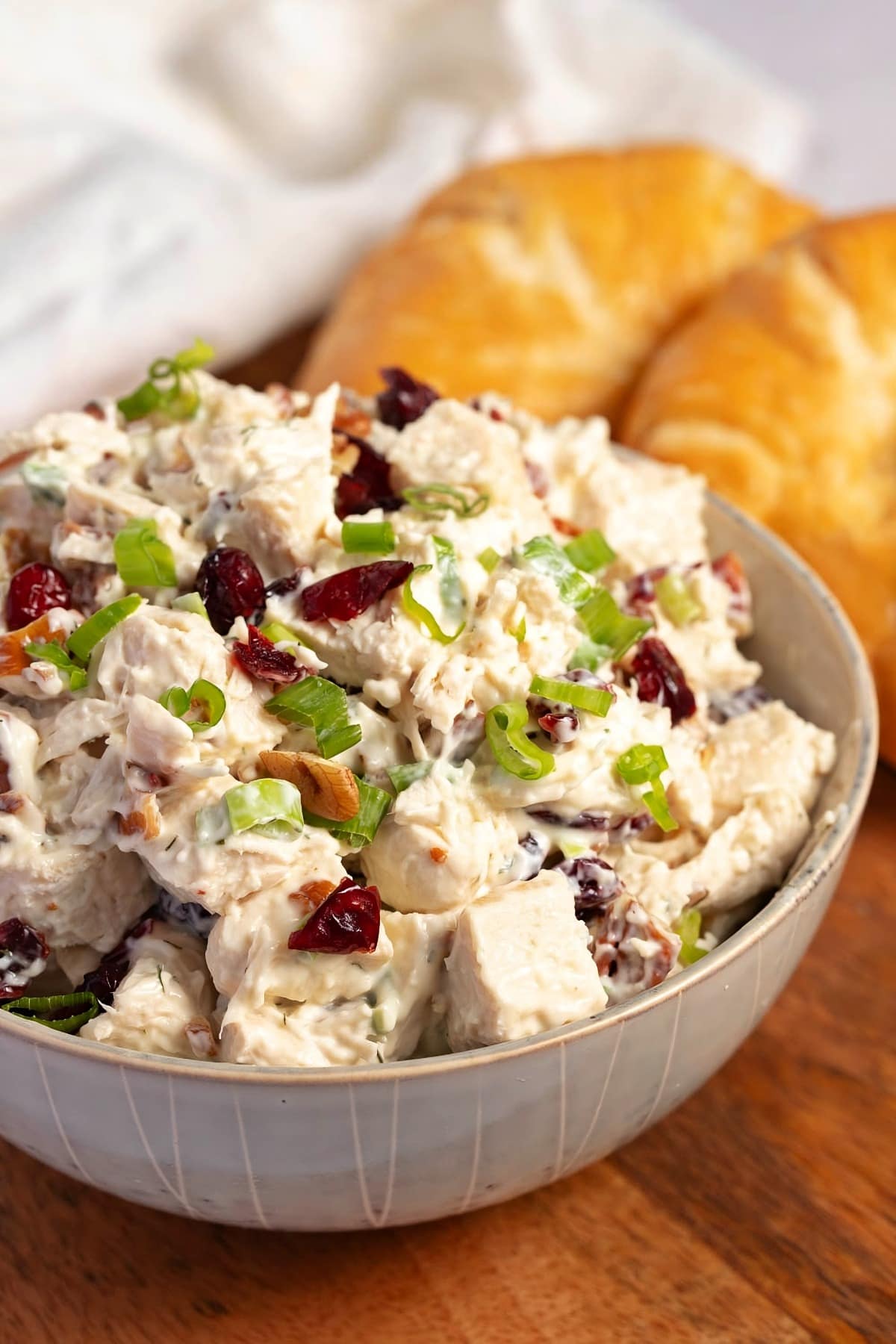 Creamy and Tangy Cranberry Chicken Salad with Green Onions Served with Bread