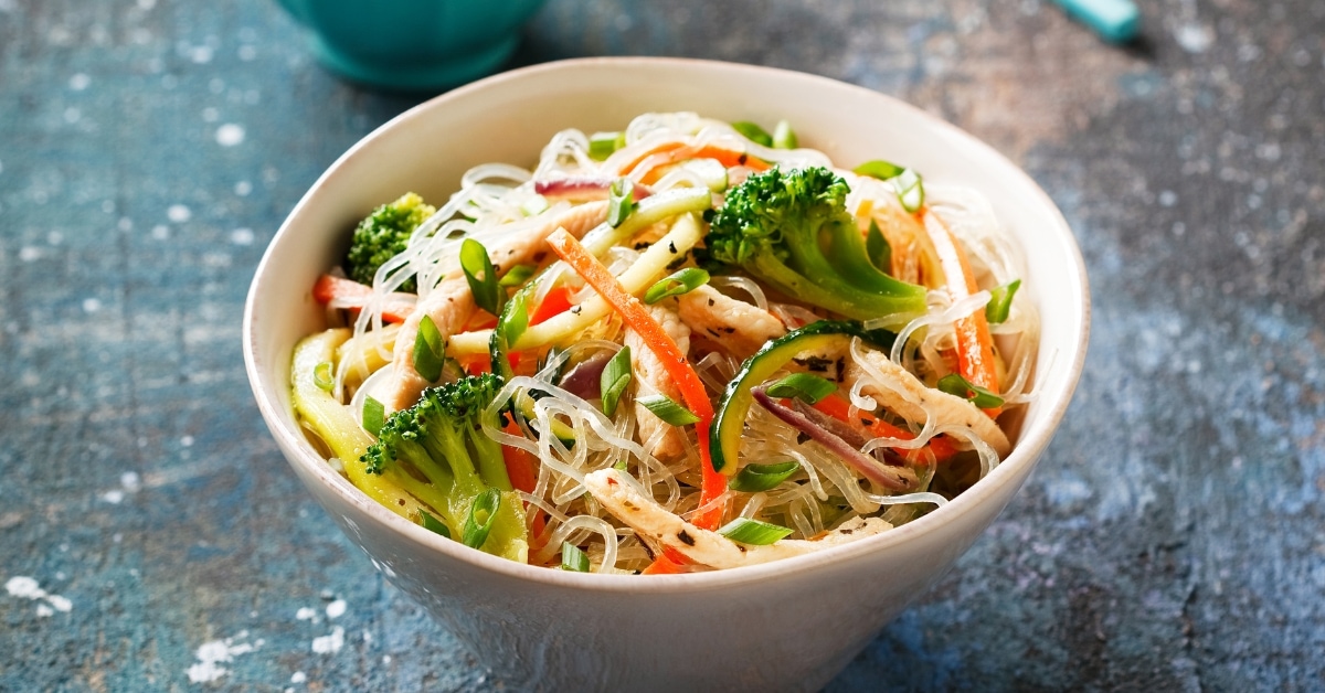 Organic Kelp Noodles with Zucchini, Carrots, Onions and Meat