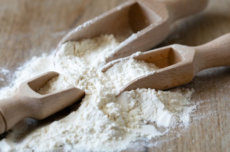 What Is 00 Flour? (+ How to Use It)