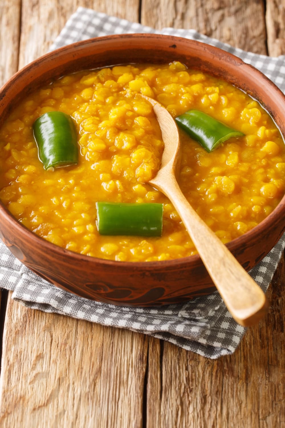 Vegan Ethiopian Recipes featuring Vegan Ethiopian Yellow Split Pea Stew with Green Peppers