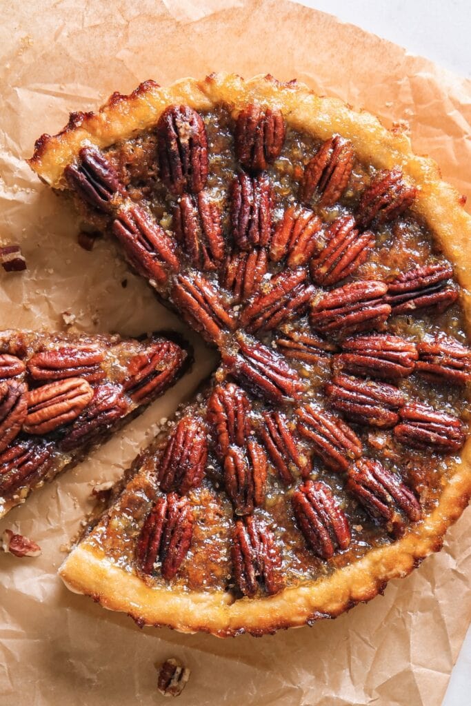 Homemade Amish Pecan Pie