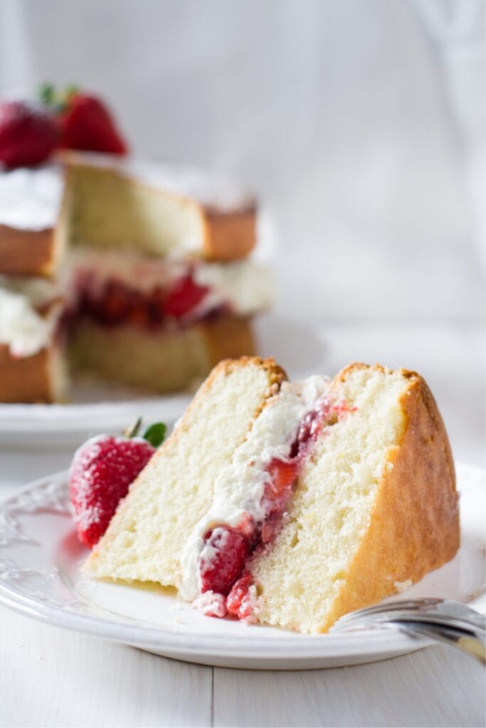 Traditional British Cake recipes featuring Homemade Victoria Sponge Cake