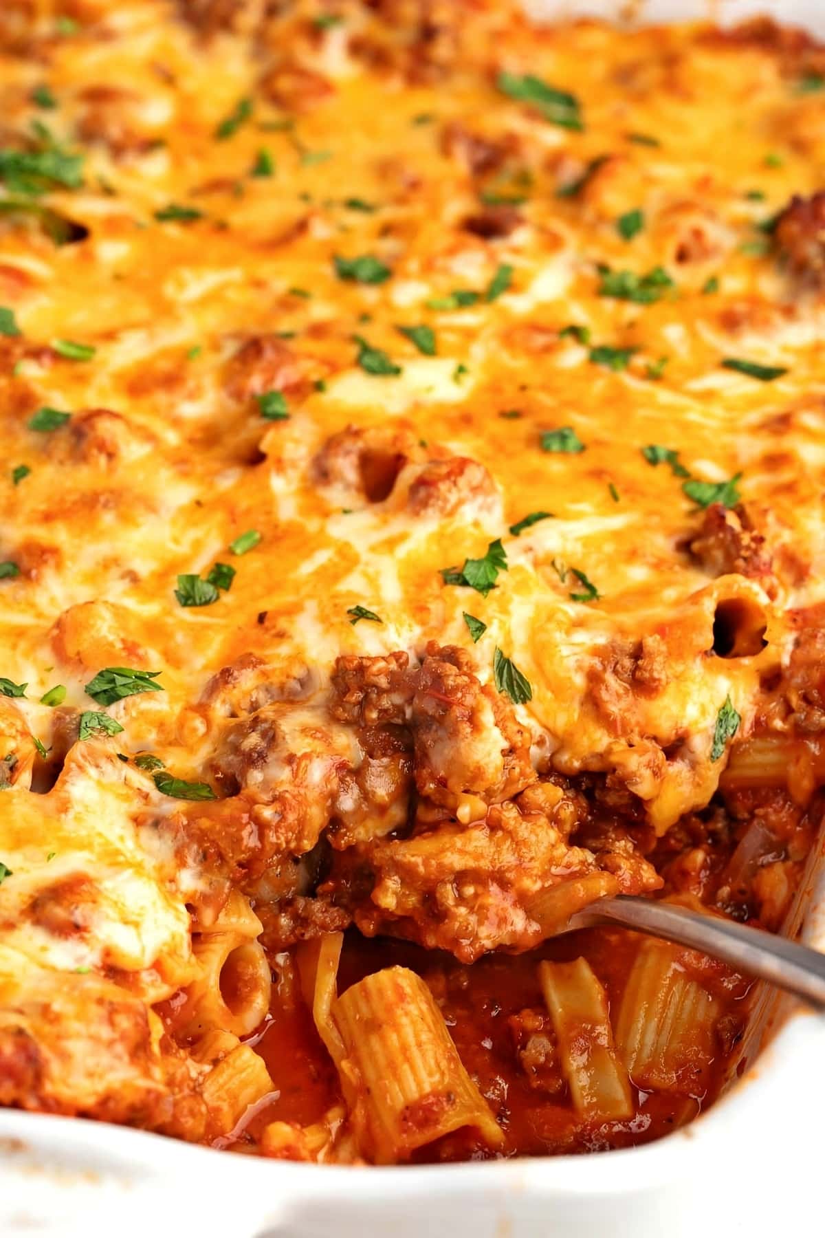 Cheesy and Meaty Baked Rigatoni Pasta with Ground Beef and Cheese