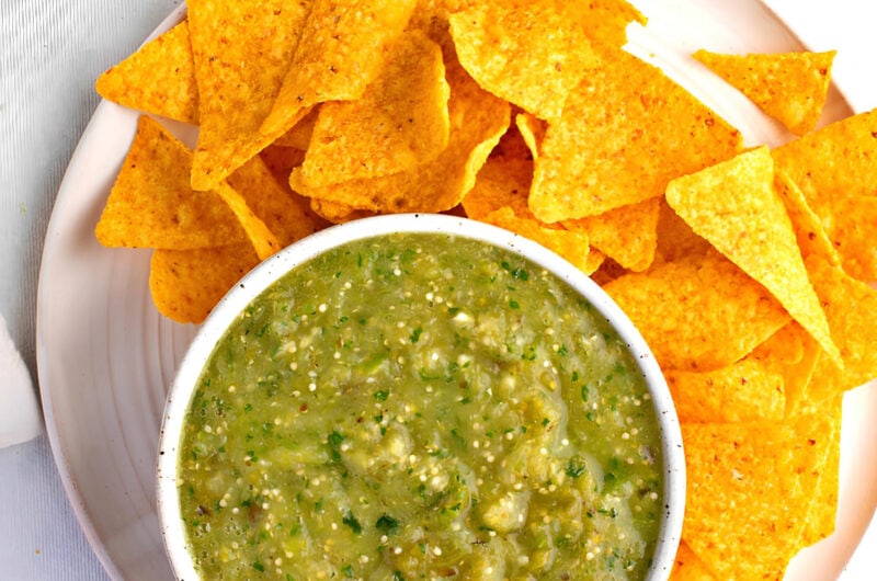 Tomatillo Salsa Verde (Easy Recipe)