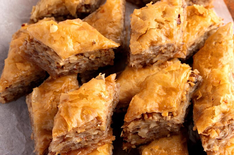 Baklava Recipe (+ How to Make It)