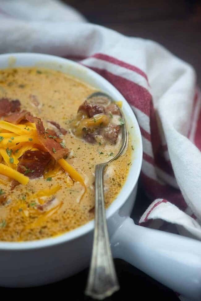 Homemade Low Carb Bacon Cheeseburger Soup