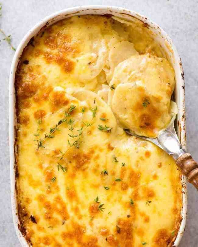 Potatoes au gratin in casserole. 