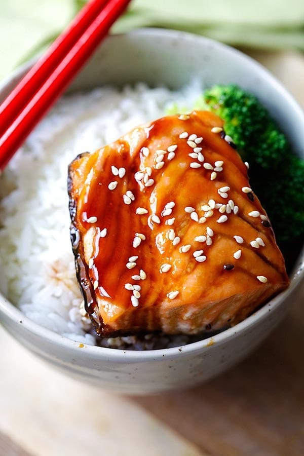 Homemade Salmon Teriyaki with Sesame Seeds Served with Broccoli and Rice