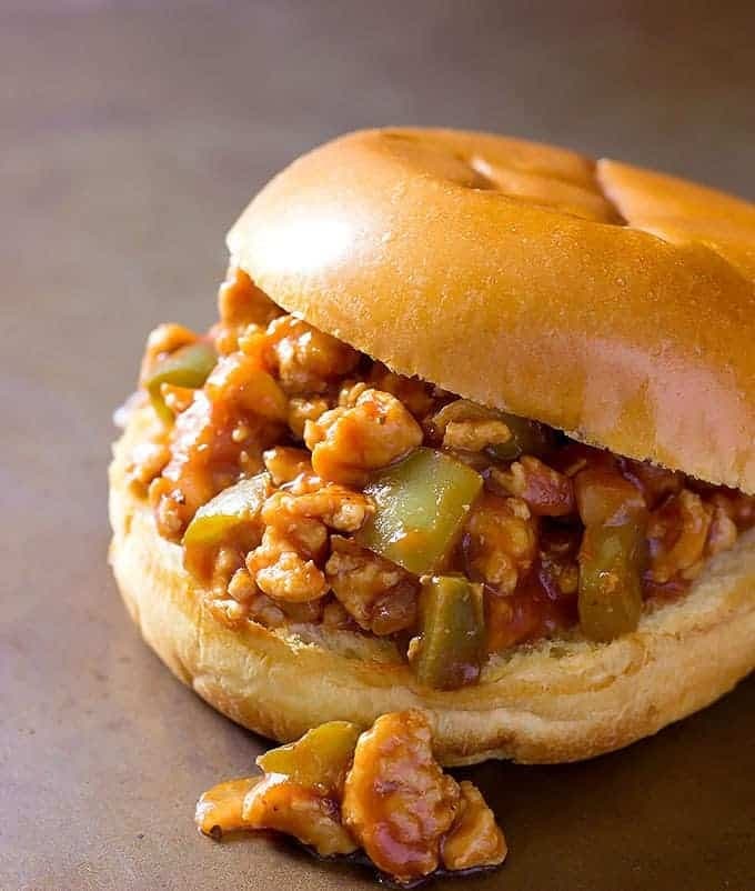 Sloppy Joes burger with saucy chicken and veggie filling. 