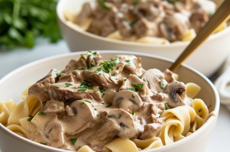 Beef Stroganoff (Easy One-Pot Recipe)