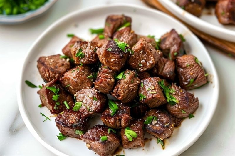 Garlic Butter Steak Bites