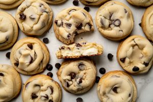 Chocolate Chip Cheesecake Cookies