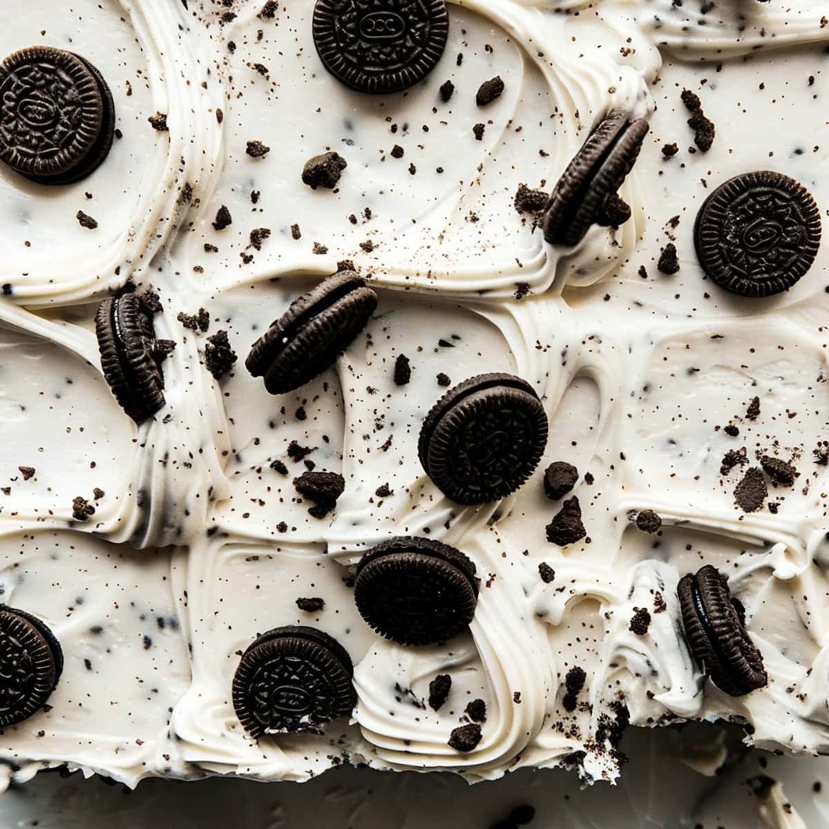 Cookies and Cream Sheet Cake, Close-Up