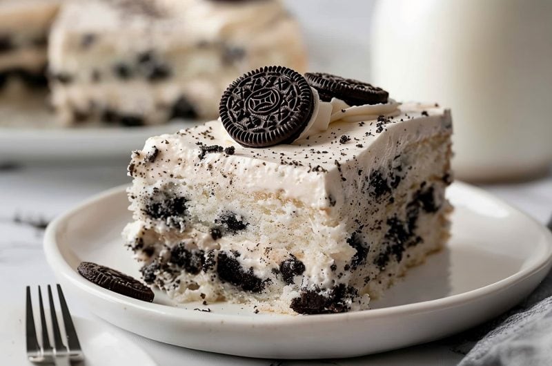 Cookies and Cream Sheet Cake