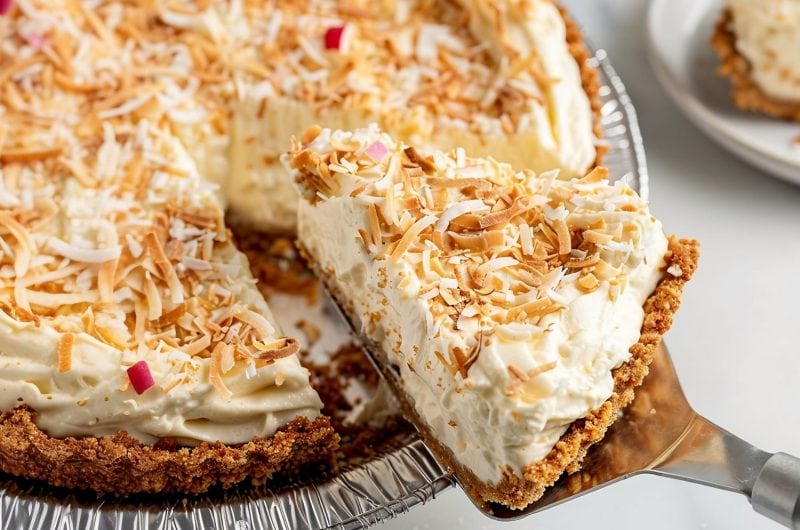 Piña Colada Cream Pie