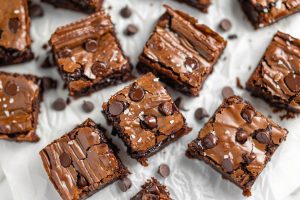 Perfectly baked Nutella brownies with a hint of hazelnut.