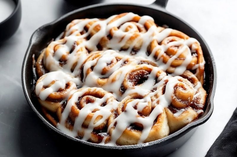 Skillet Cinnamon Rolls